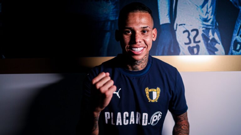 Gustavo Garcia regressa a Portugal pelas mãos do Famalicão e deixa Palmeiras de Abel Ferreira em definitivo