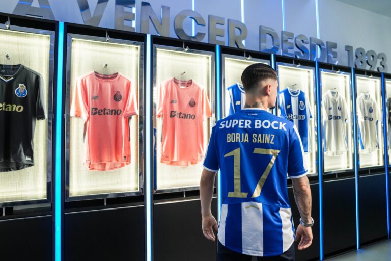 FC Porto confirma novo número 10 após chegada de Borja Sainz