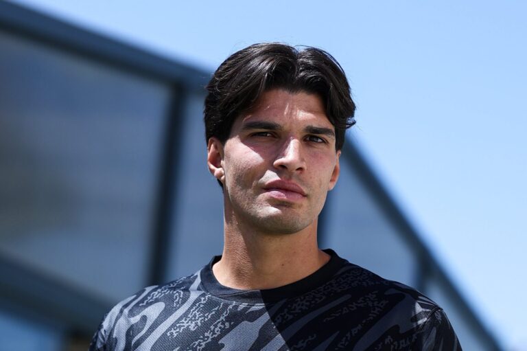 João Virgínia recusou ofertas de Inglaterra para regressar ao Sporting