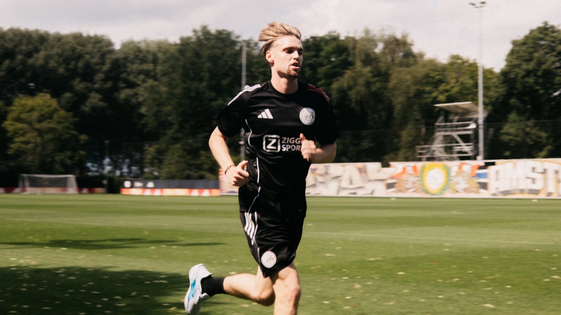 Kenneth Taylor Ajax