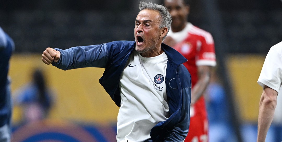 Luis Enrique no treino do PSG