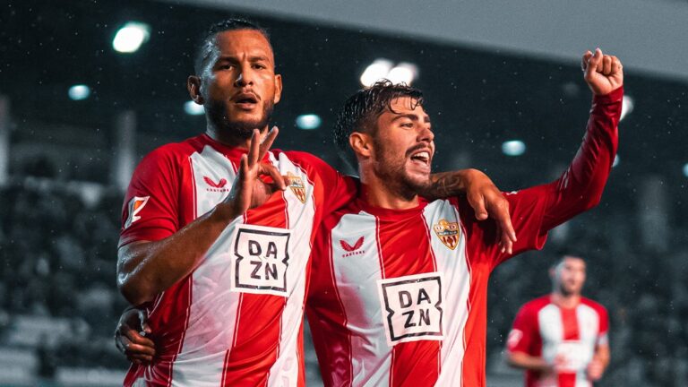 Atenção Sporting: Diretor-desportivo do Almería comenta dossiê Luis Suárez e garante: «O clube não vai ser intransigente»