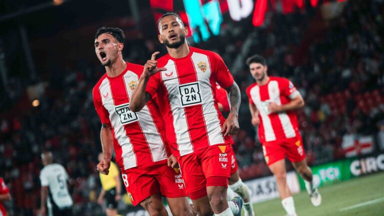 Sporting já conhece preço exigido pelo Almería para vender Luis Suárez
