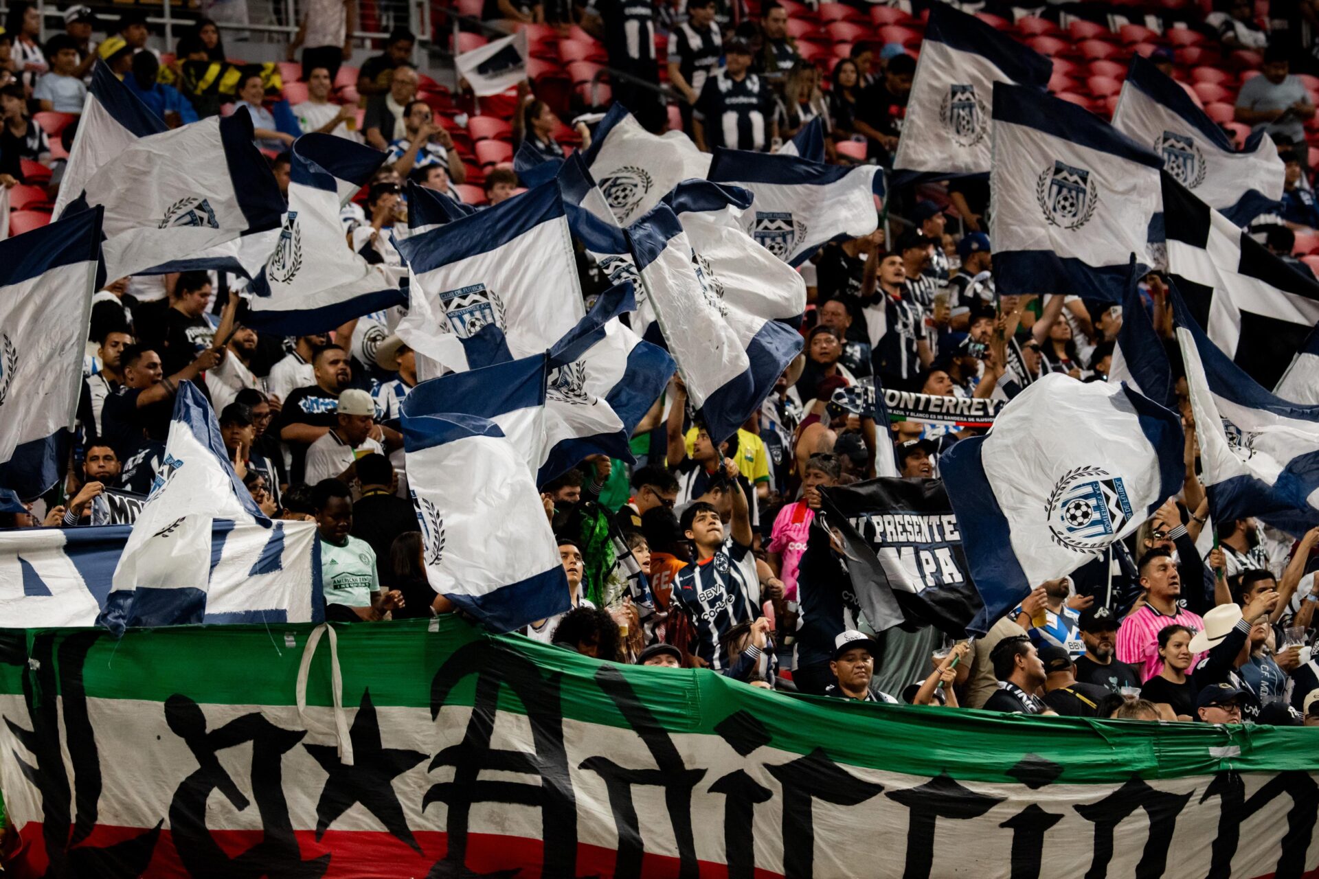 Monterrey Borussia Dortmund adeptos