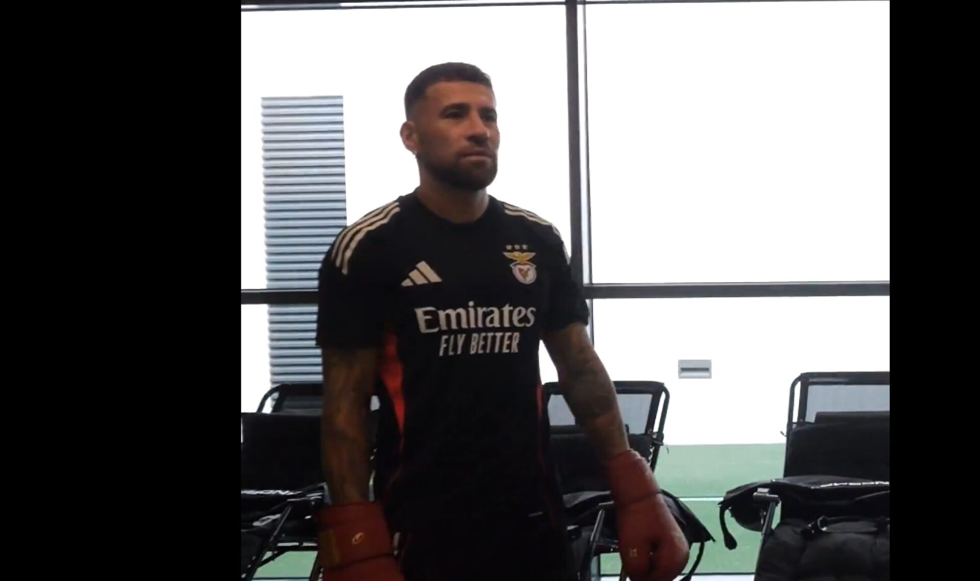 Nico Otamendi