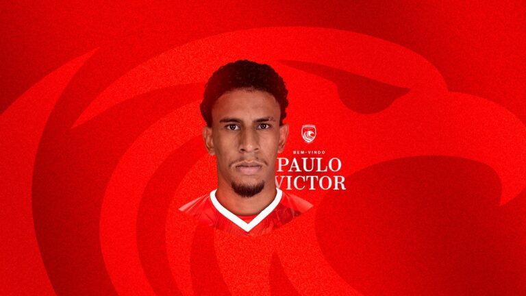 Santa Clara contrata defesa brasileiro ex-Farense