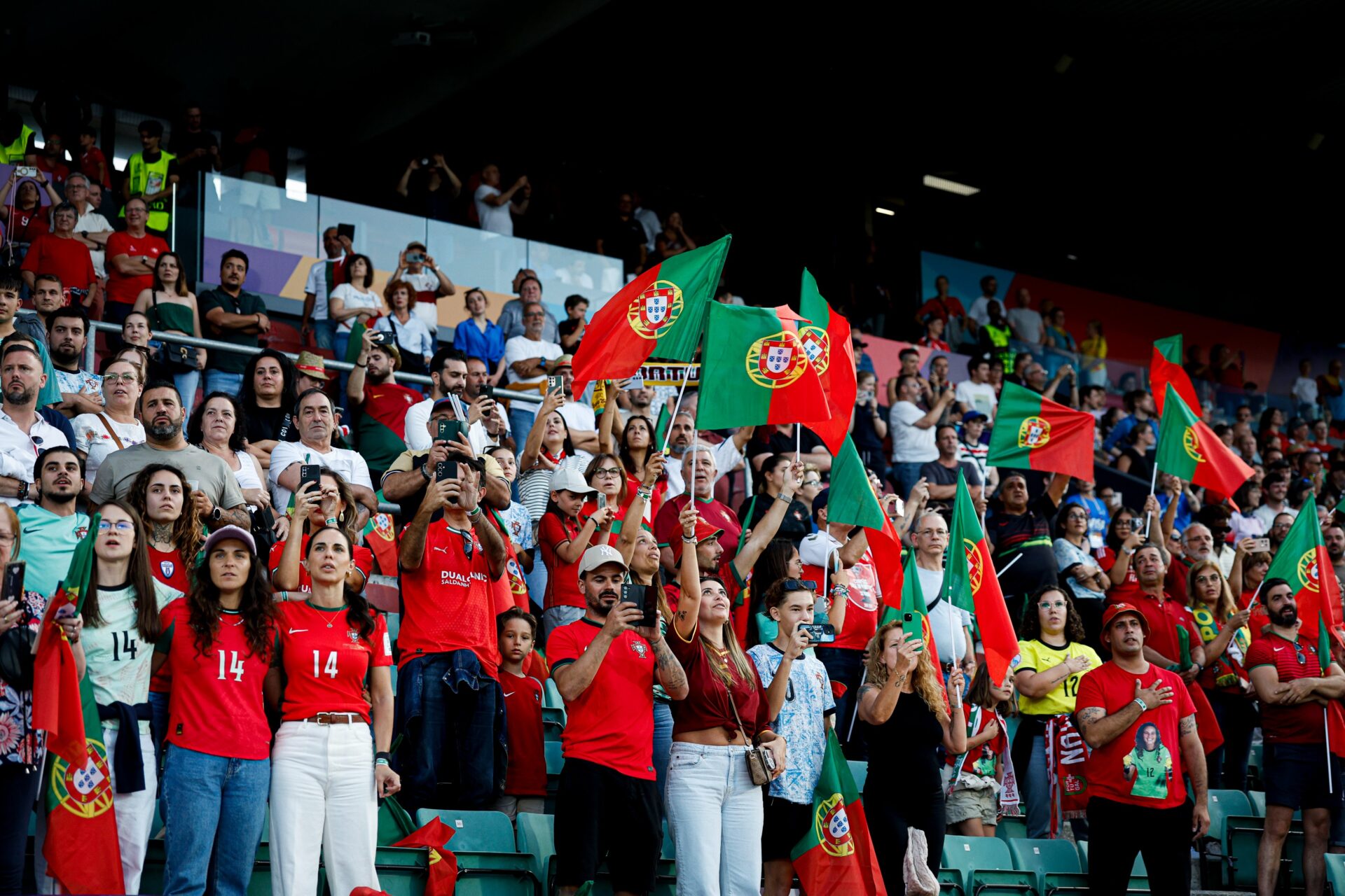 Portugal Bélgica adeptos Feminino