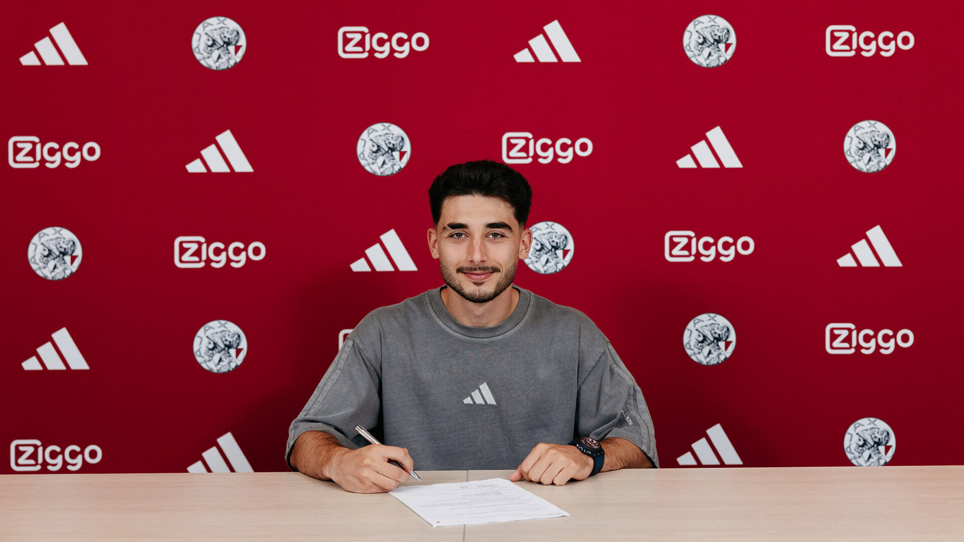 Raúl Moro Ajax
