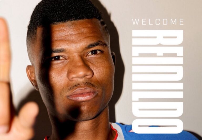 Reinildo Mandava confirmado como reforço do Sunderland