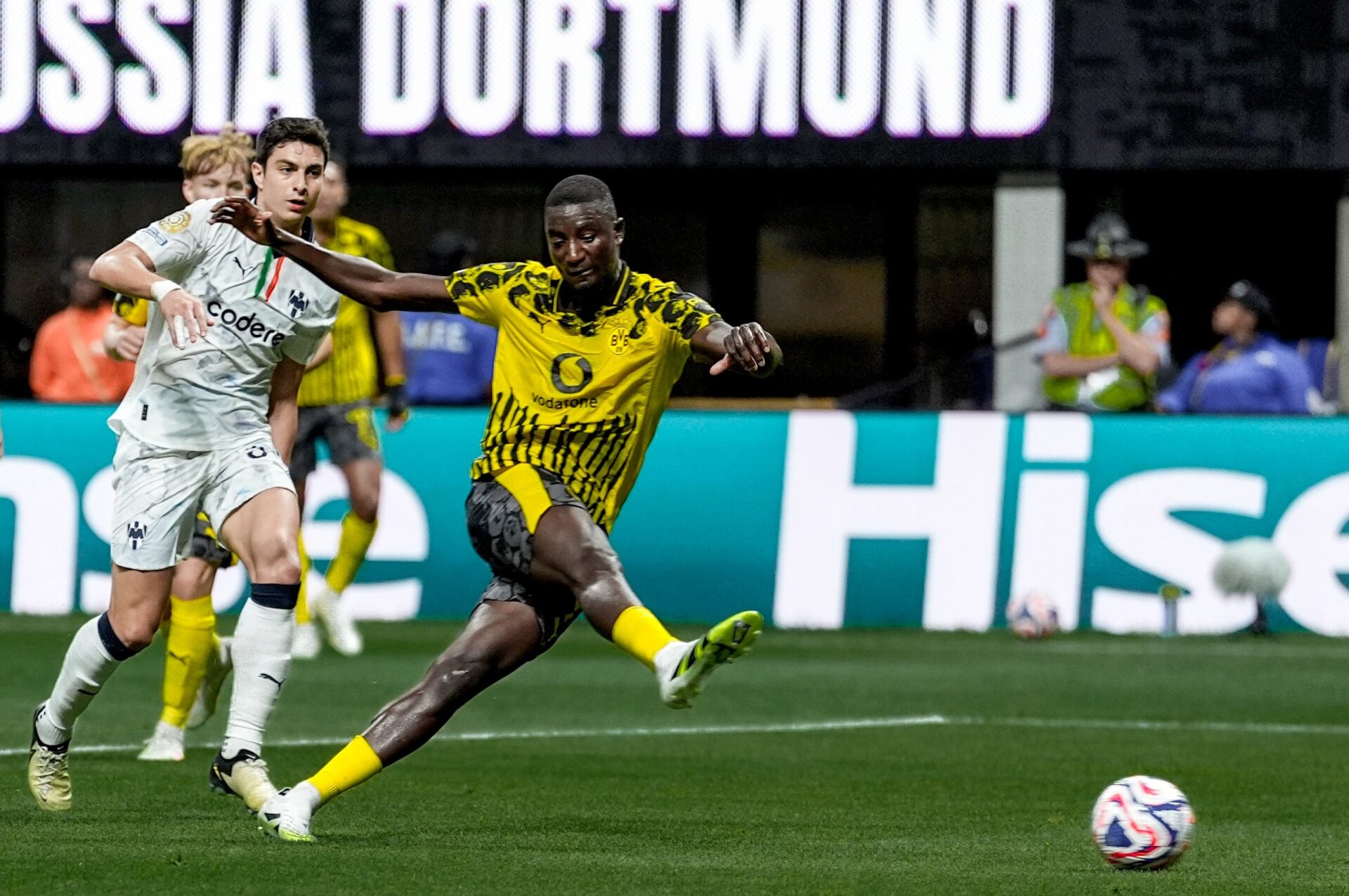 Serhou Guirassy Borussia Dortmund Monterrey