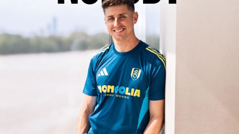 Fulham oficializa renovação de Tom Cairney até 2026