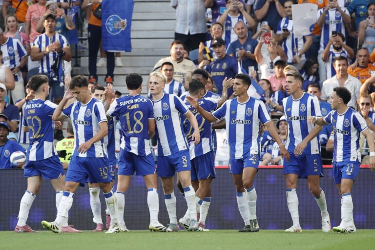 FC Porto volta a treinar no Olival e Francisco Moura continua de fora